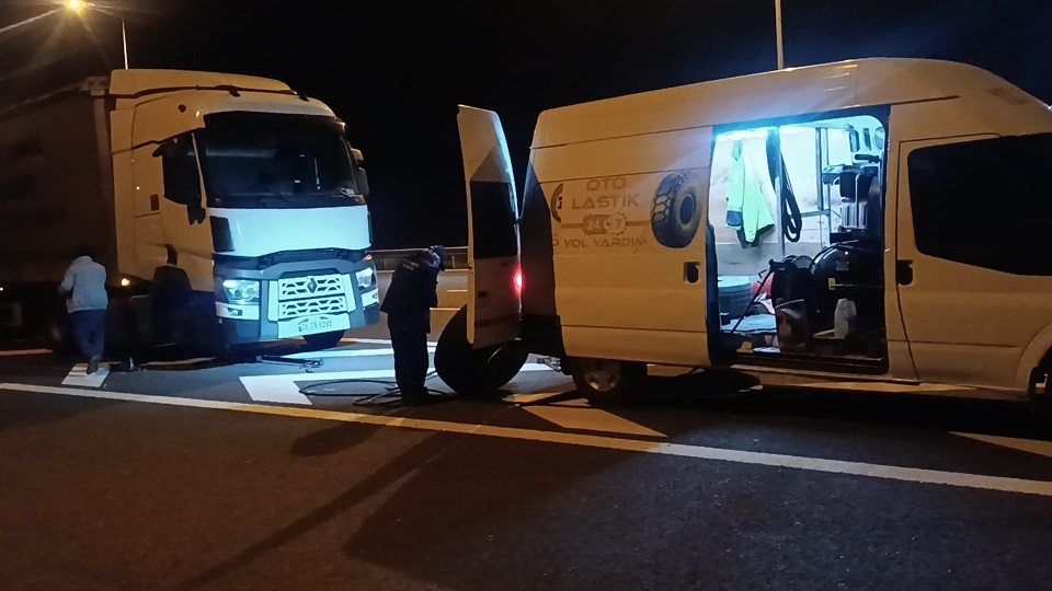 İstanbul kamyon lastik yol yardım
